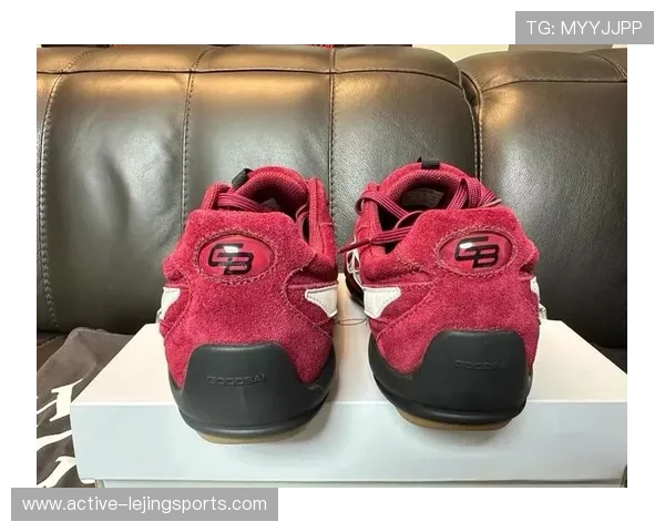 足球球星纷纷上脚潮鞋 谁引领场外时尚潮流新风尚